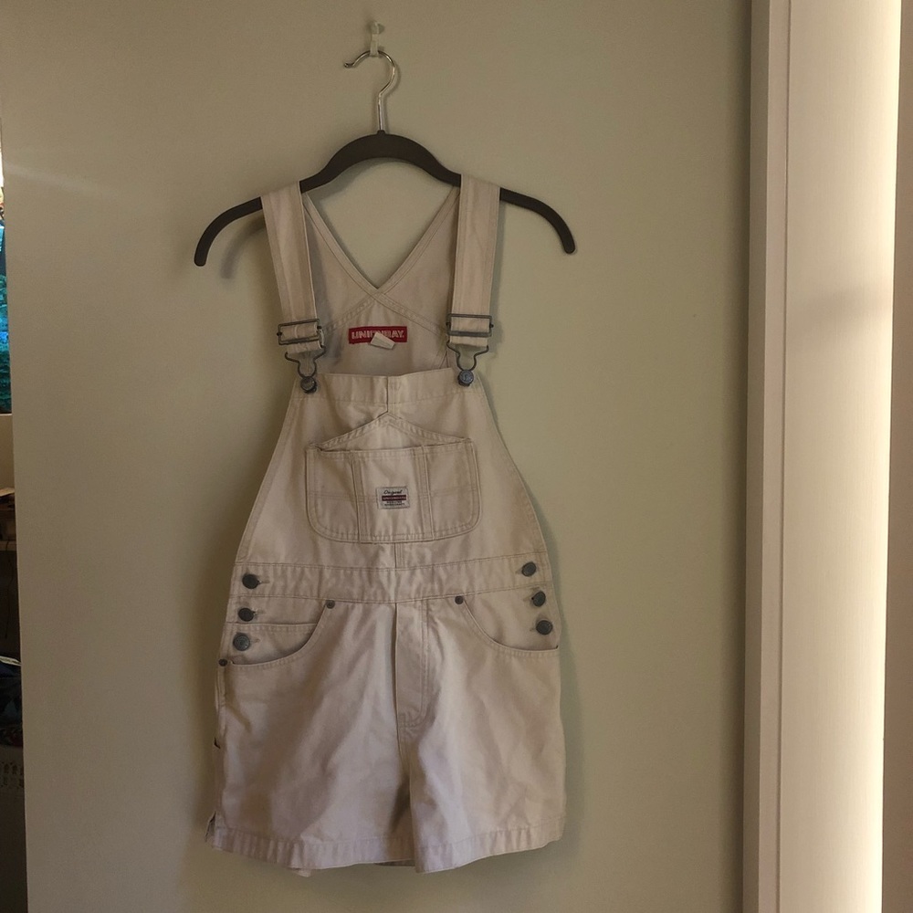 Vintage white overall shortalls!
